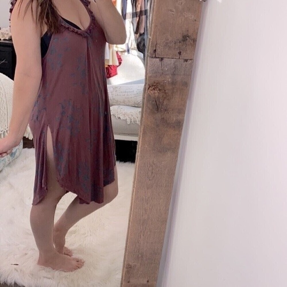 Free People plum color boho dress with high slits size xsmall oversized